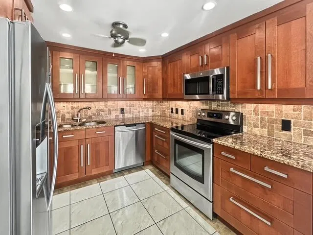 Residence photo 5