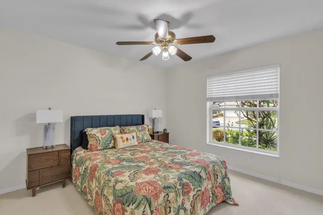 Residence photo 23