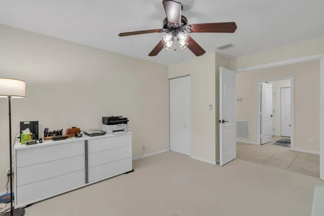Residence photo 25