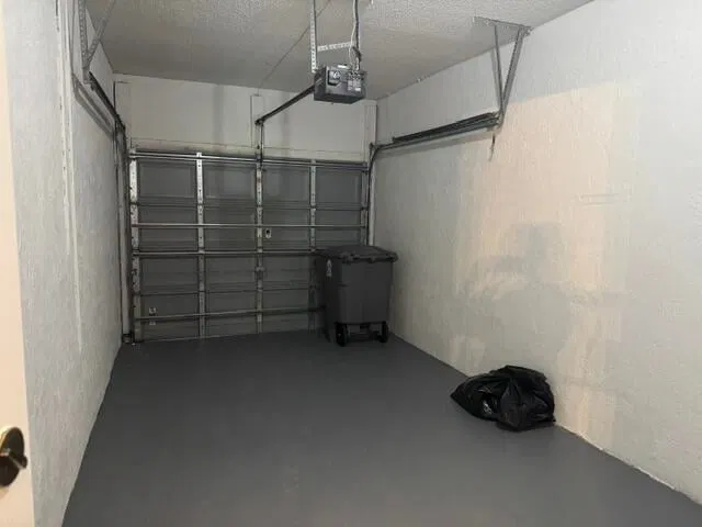 Unit 4 photo 33