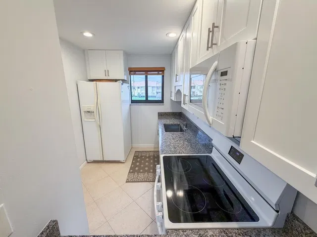 Rocky Point Unit 205 photo 15