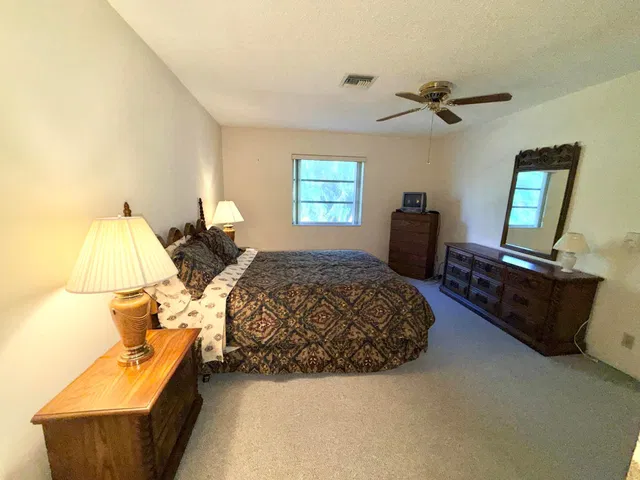 Unit 203 photo 12