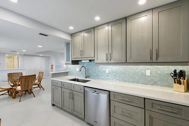 Unit M3-502 photo 10