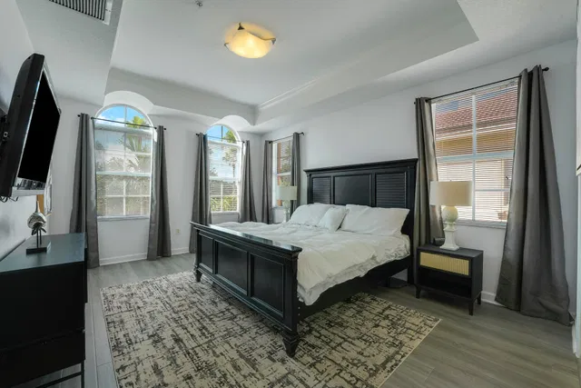 Residence photo 24