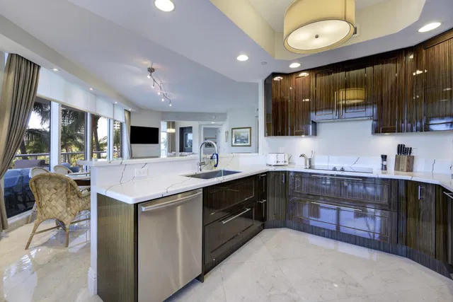 Ritz Carlton Residences Singer Island Unit 306B photo 6