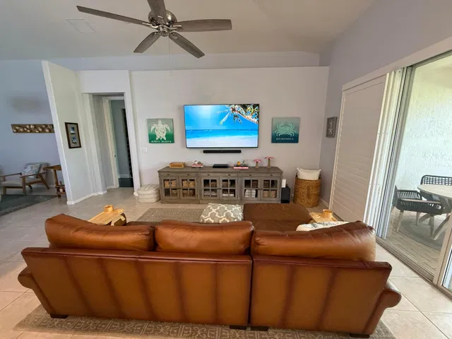  Residence photo 12