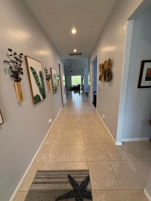  Residence photo 32