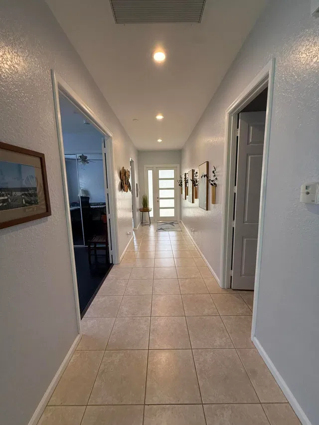  Residence photo 34