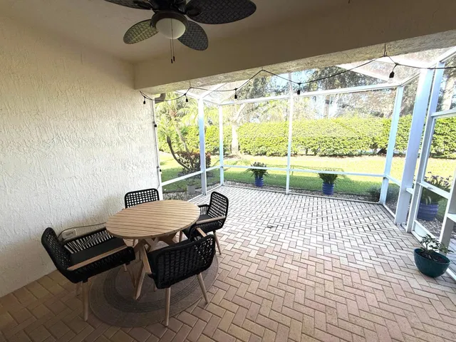  Residence photo 44
