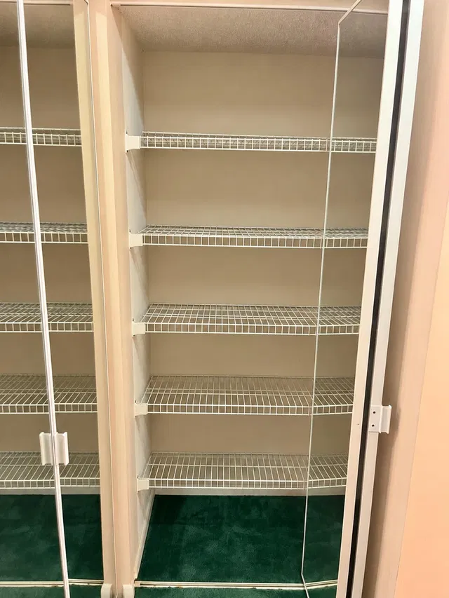  Unit F photo 19