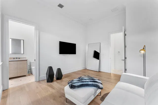  Residence photo 38