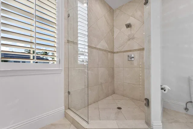  Residence photo 57