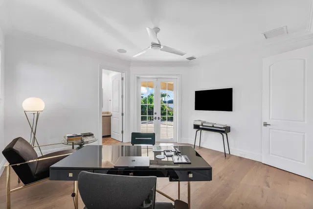  Residence photo 63