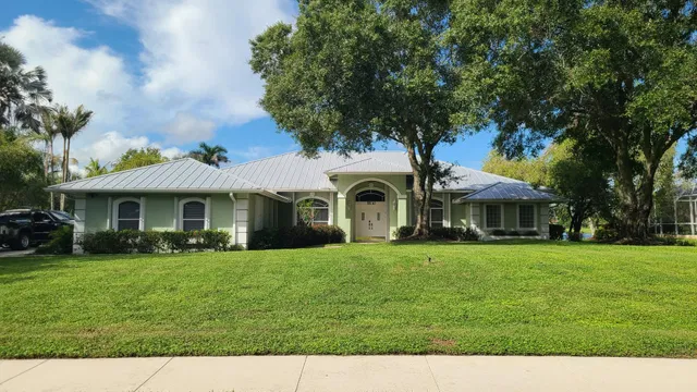  Residence photo 4