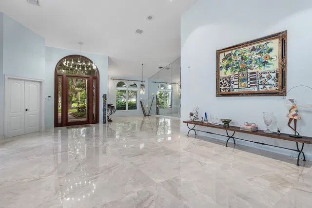  Residence photo 13