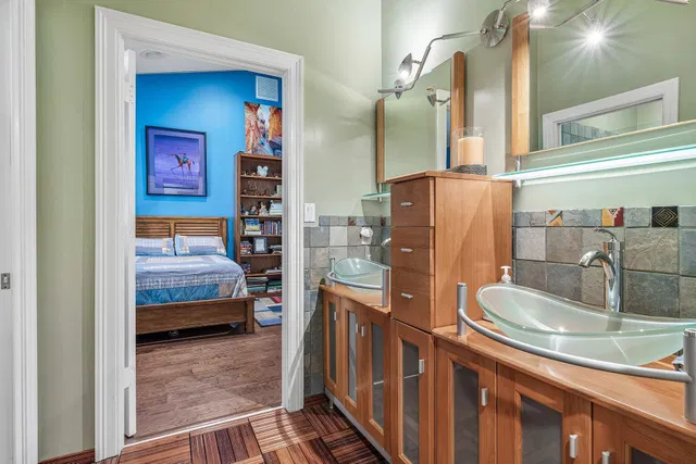  Residence photo 33