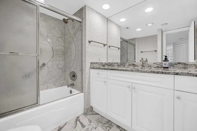 550 S Ocean Boca Unit 602 photo 13