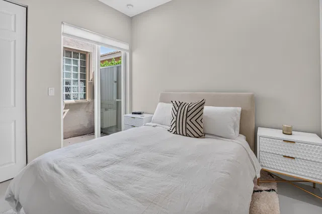  Residence photo 51