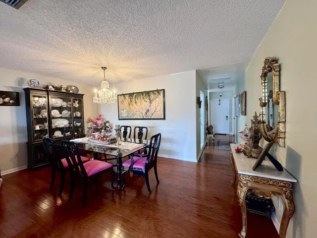  Unit 203 photo 8