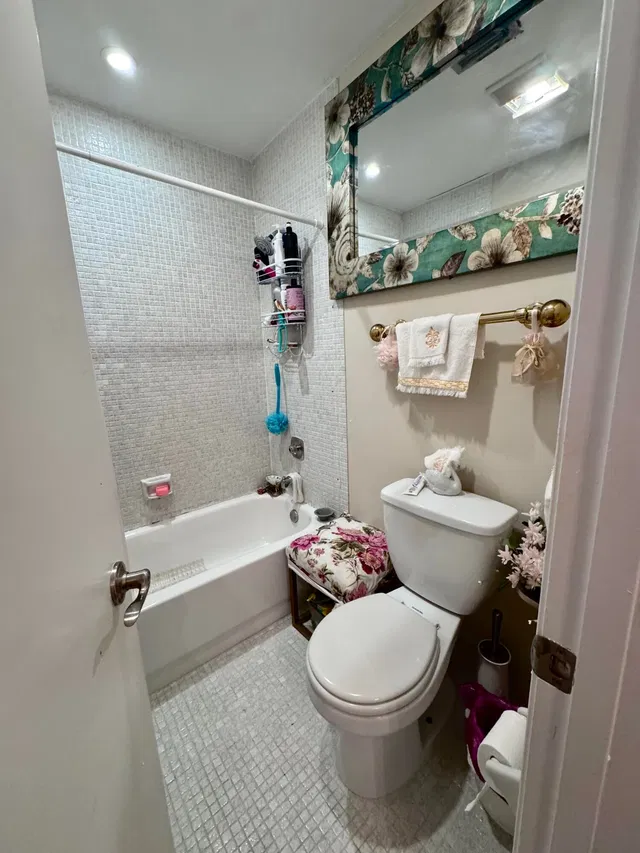  Unit 203 photo 27