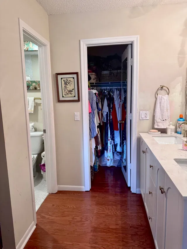  Unit 203 photo 28