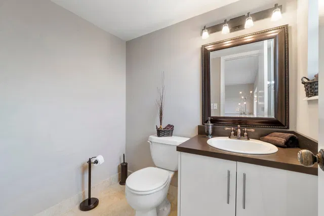  Unit 3220 photo 5