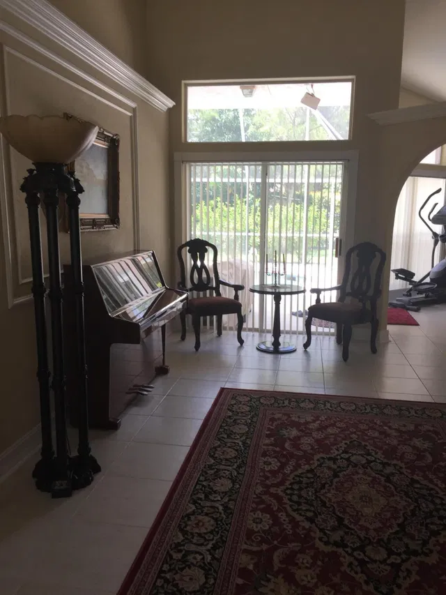  Residence photo 25