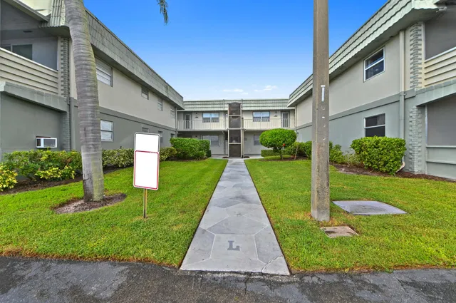 Residence photo 14