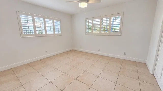  Residence photo 15