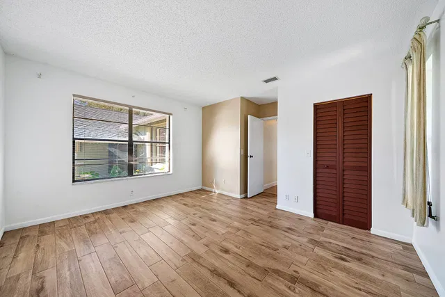 Residence photo 40
