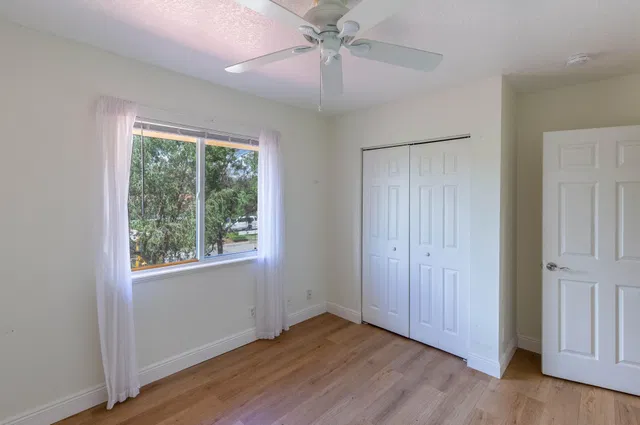 Residence photo 20