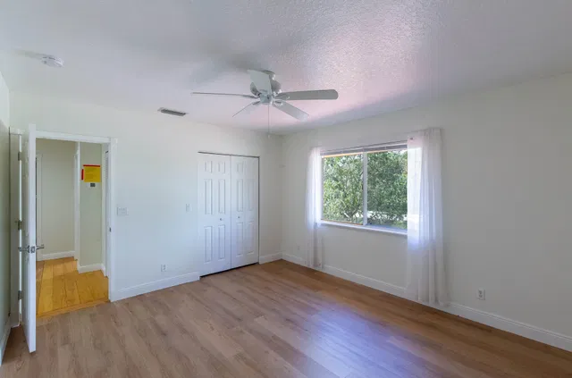 Residence photo 22