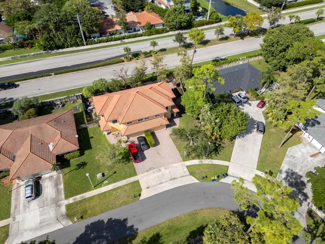 Residence photo 34