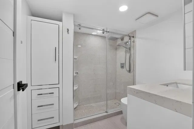 Residence photo 19