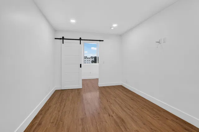 Residence photo 27
