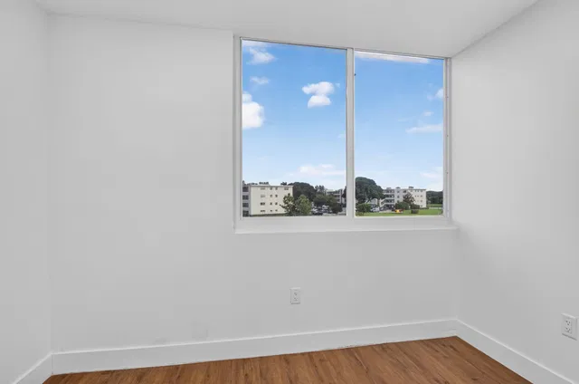 Residence photo 33