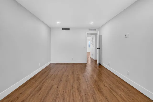 Residence photo 36