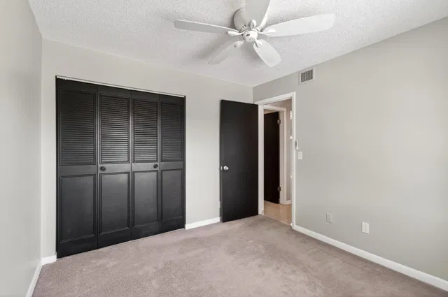 Unit 205 photo 15