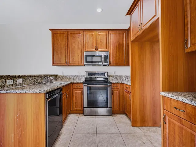 Residence photo 17