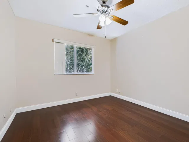 Residence photo 21