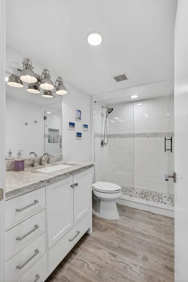  Unit 304 photo 29