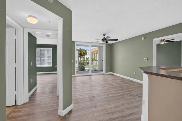  Unit 213 photo 7