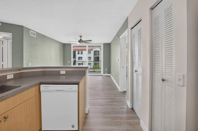  Unit 213 photo 16