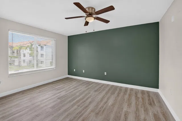  Unit 213 photo 17