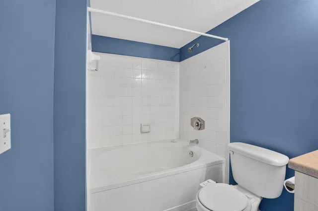  Unit 213 photo 21