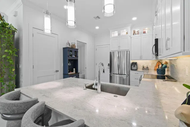 Residence photo 9