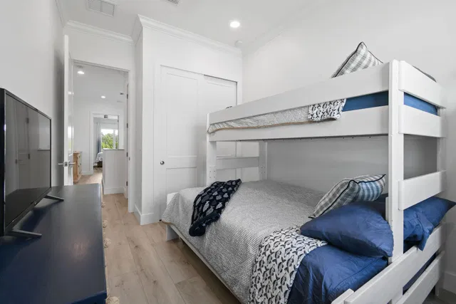 Residence photo 36