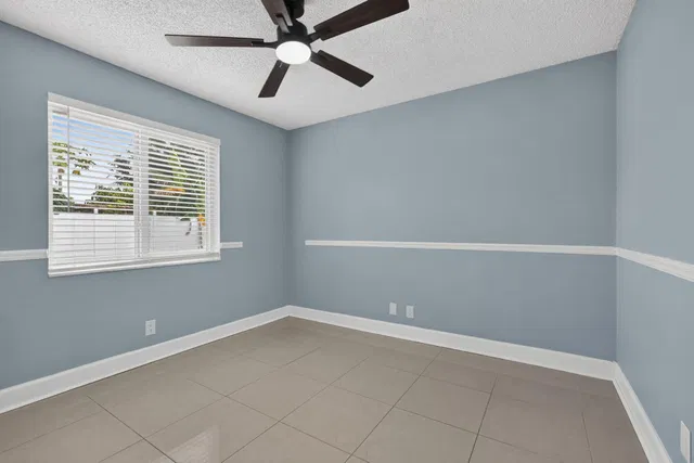 Residence photo 8