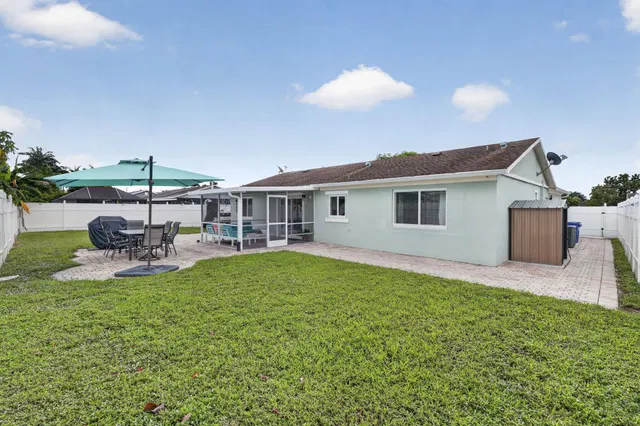 Residence photo 48