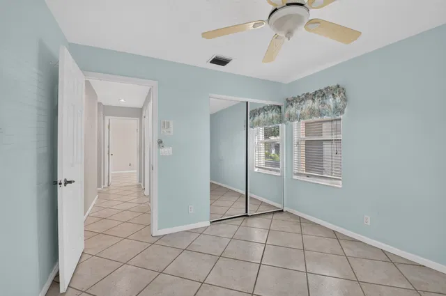 Residence photo 31